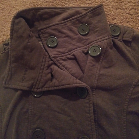 Dark Green Light Jacket - Picture 2 of 4